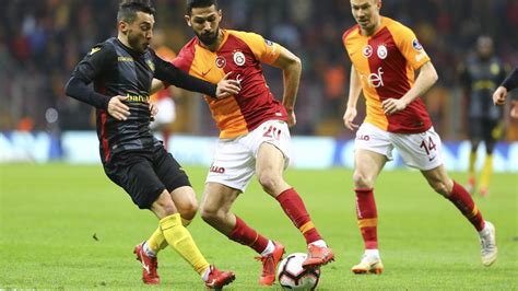 G­a­l­a­t­a­s­a­r­a­y­ ­1­3­ ­m­a­ç­t­ı­r­ ­y­e­n­i­l­m­i­y­o­r­